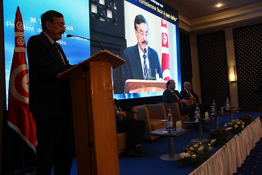 اختتام منتدى " حقائق " حول الصناعات الصيدلانية في تونس في مواجهة تحدياتها  : أهمّ المحاور والتوصيات 